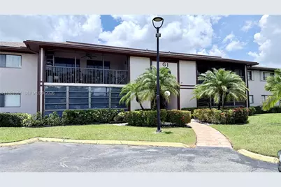 9794 N Belfort Cir #202, Tamarac, FL 33321 - Photo 2