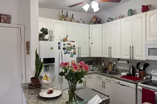 9794 N Belfort Cir, Tamarac, FL 33321 - Photo 6