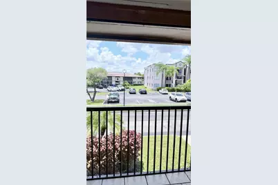 9794 N Belfort Cir #202, Tamarac, FL 33321 - Photo 4