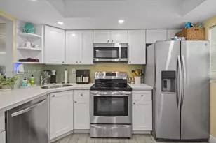 4540 N Ocean Dr, Lauderdale by the Sea, FL 33308 - Photo 6