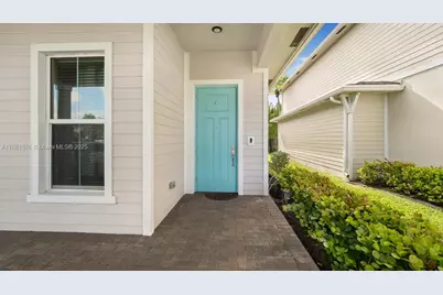 19540 Wheelbarrow Bnd, Loxahatchee, FL 33470 - Photo 6