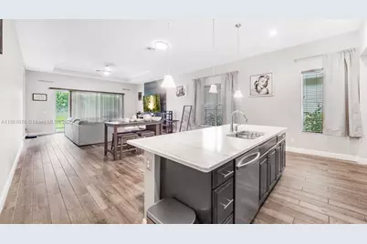 19540 Wheelbarrow Bnd, Loxahatchee, FL 33470 - Photo 10