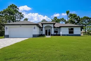 798 Bell Blvd S, Other City - In The State Of Florida, FL 33974 - Photo 2