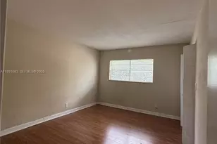 4625 NW 9th Dr, Plantation, FL 33317 - Photo 18