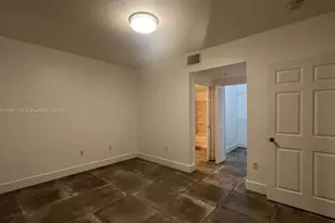 6692 W Sample Rd, Coral Springs, FL 33067 - Photo 18