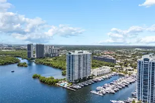 17111 Biscayne Blvd, North Miami Beach, FL 33160 - Photo 30