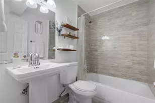1850 NW 92nd St, Miami, FL 33147 - Photo 16