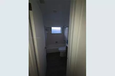 503 N 25th St #B, Fort Pierce, FL 34947 - Photo 8