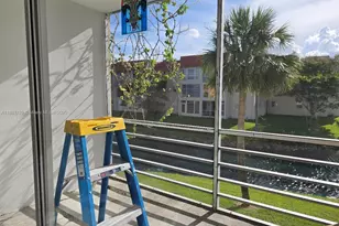 2831 E Sunrise Lakes Dr, Sunrise, FL 33322 - Photo 8