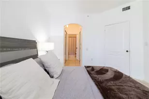 8826 W Flagler St, Miami, FL 33174 - Photo 14