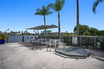 16558 NE 26th Ave #2A, North Miami Beach, FL 33160 - Photo 28