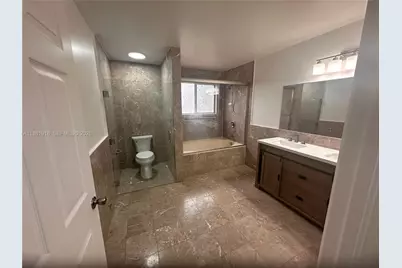 8950 NW 189th Ter #0, Hialeah, FL 33018 - Photo 16