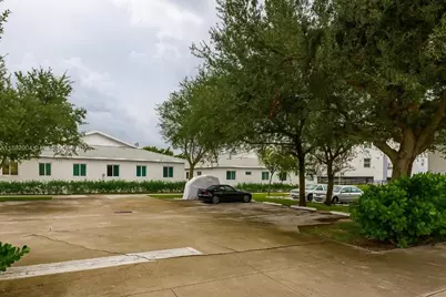 2516 Lincoln St, Hollywood, FL 33020 - Photo 2