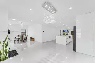 21420 SW 94th Ave, Cutler Bay, FL 33189 - Photo 6