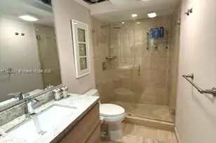 1121 Crandon Blvd, Key Biscayne, FL 33149 - Photo 12