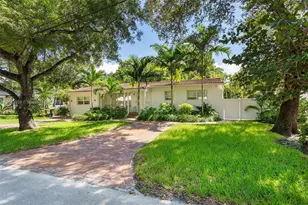 9357 NE 9th Pl, Miami Shores, FL 33138 - Photo 2