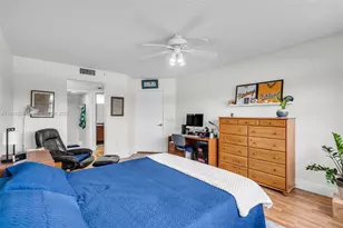 13800 SW 5th Ct, Pembroke Pines, FL 33027 - Photo 18