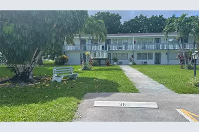 36 Islewood B #36, Deerfield Beach, FL 33442 - Photo 2