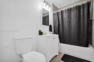 1090 NW 77th St, Miami, FL 33150 - Photo 30