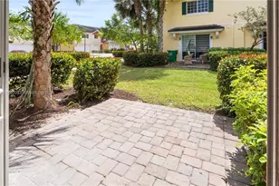 7702 Paddock Pl, Davie, FL 33328 - Photo 22