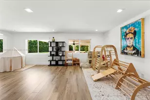 21000 NE 18th Ct, Miami, FL 33179 - Photo 12