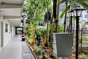 4117 Bougainvilla Dr, Lauderdale by the Sea, FL 33308 - Photo 14