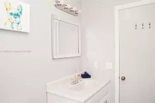 722 SE Thanksgiving Ave, Port Saint Lucie, FL 34984 - Photo 28