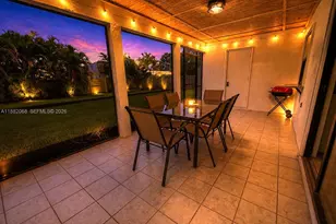 722 SE Thanksgiving Ave, Port Saint Lucie, FL 34984 - Photo 32