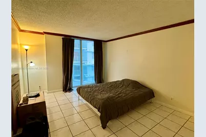 2401 Collins Ave #611, Miami Beach, FL 33140 - Photo 20