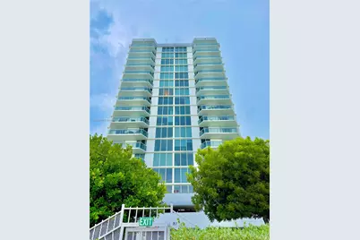 2401 Collins Ave #611, Miami Beach, FL 33140 - Photo 2
