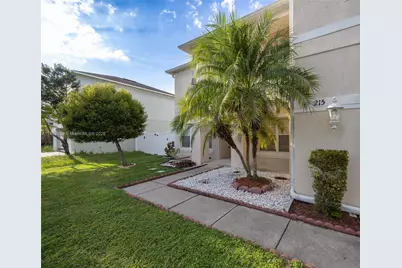 215 Abbotsbury Dr, Kissimmee, FL 34758 - Photo 28