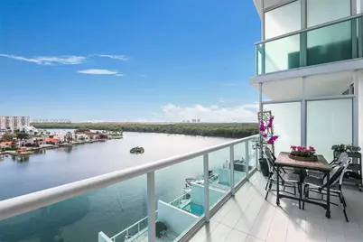 400 Sunny Isles Blvd #920, Sunny Isles Beach, FL 33160 - Photo 4
