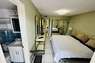 415 NE 2nd St, Hallandale Beach, FL 33009 - Photo 10