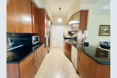 18101 Collins Ave #602, Sunny Isles Beach, FL 33160 - Photo 14