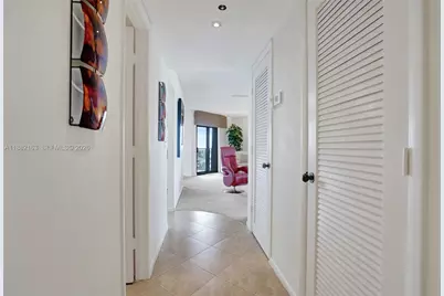 501 N Riverside Dr #PH2, Pompano Beach, FL 33062 - Photo 32