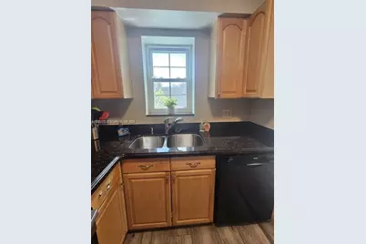 2708 NE 14th St Cswy #6, Pompano Beach, FL 33062 - Photo 2