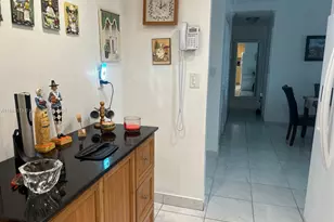 300 Bayview Dr, Sunny Isles Beach, FL 33160 - Photo 10