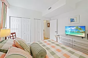 9805 NW 52nd St, Doral, FL 33178 - Photo 20