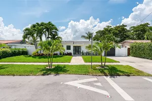 21230 NE 25th Ct, Miami, FL 33180 - Photo 50