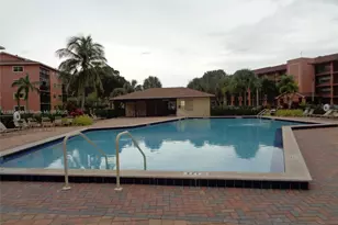 701 SW 141st Ave, Pembroke Pines, FL 33027 - Photo 10
