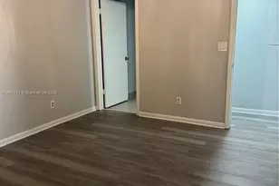 3405 NW 44th St, Oakland Park, FL 33309 - Photo 10