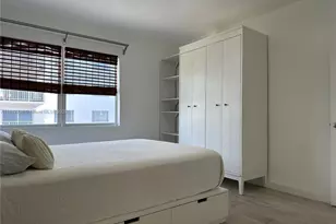 1130 11th St, Miami Beach, FL 33139 - Photo 8