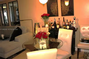 112 Lake Emerald Dr, Oakland Park, FL 33309 - Photo 2