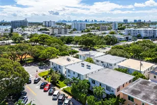 7320 Carlyle Ave, Miami Beach, FL 33141 - Photo 16