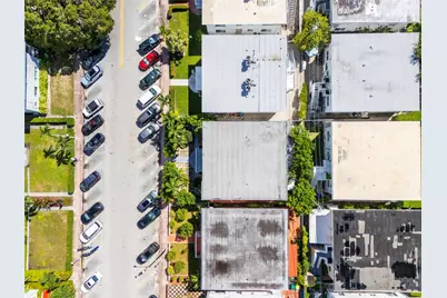 7320 Carlyle Ave, Miami Beach, FL 33141 - Photo 34