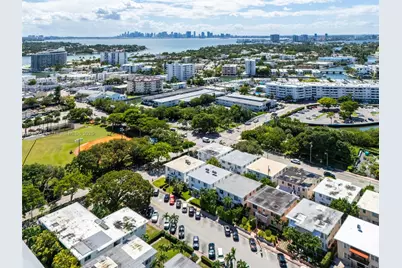 7320 Carlyle Ave, Miami Beach, FL 33141 - Photo 18