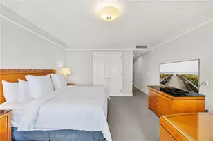 1435 Brickell Ave, Miami, FL 33131 - Photo 16