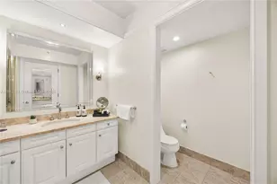 1435 Brickell Ave, Miami, FL 33131 - Photo 18