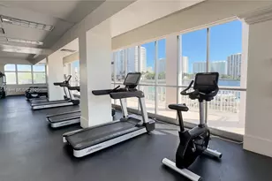 18031 Biscayne Blvd, Aventura, FL 33160 - Photo 4