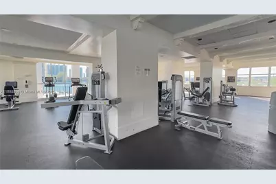 18031 Biscayne Blvd #1602, Aventura, FL 33160 - Photo 8
